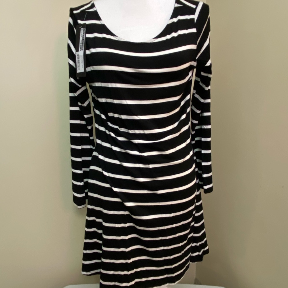 NWT YELETE tunic